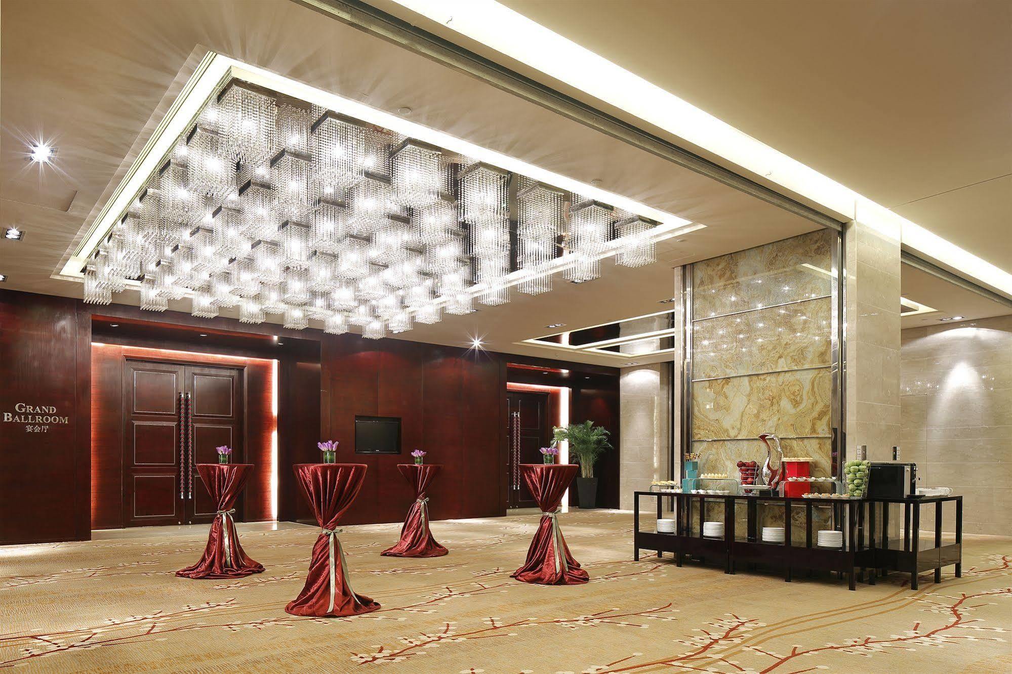 The Qube Hotel Shanghai -Close To Pudong International Airport And Disney Land Esterno foto