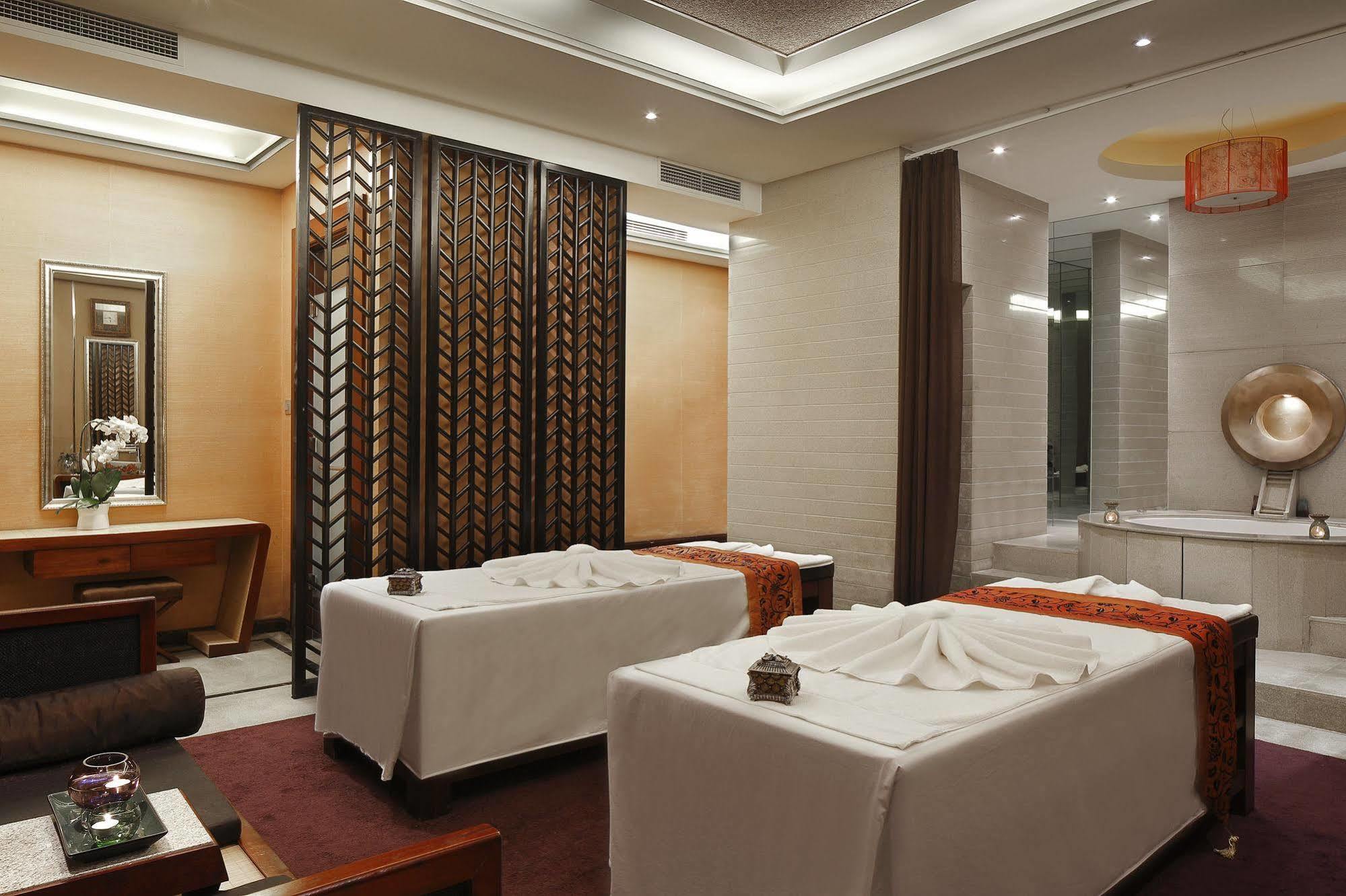 The Qube Hotel Shanghai -Close To Pudong International Airport And Disney Land Esterno foto